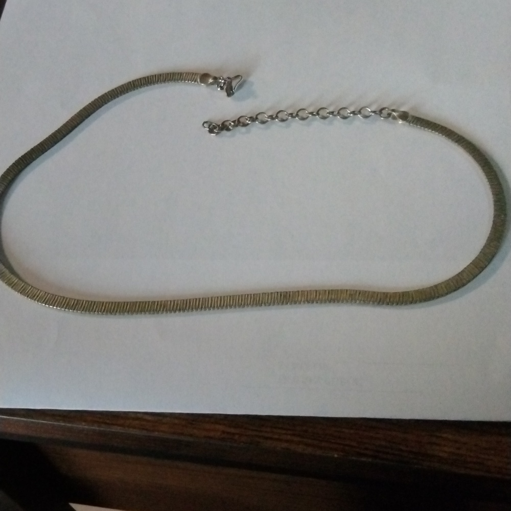 VTG MONET SILVER TONE WIDE FLAT LINK CHOKER NECKLACE